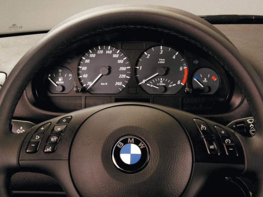 BMW 320Cd Coupe 2003 года  (фото 4 из 13)